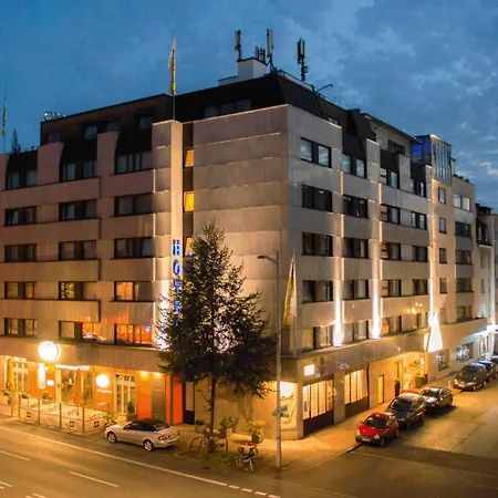 מלון Ringhotel Drees 4*