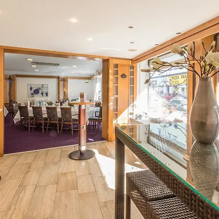 מלון Ringhotel Drees 4*