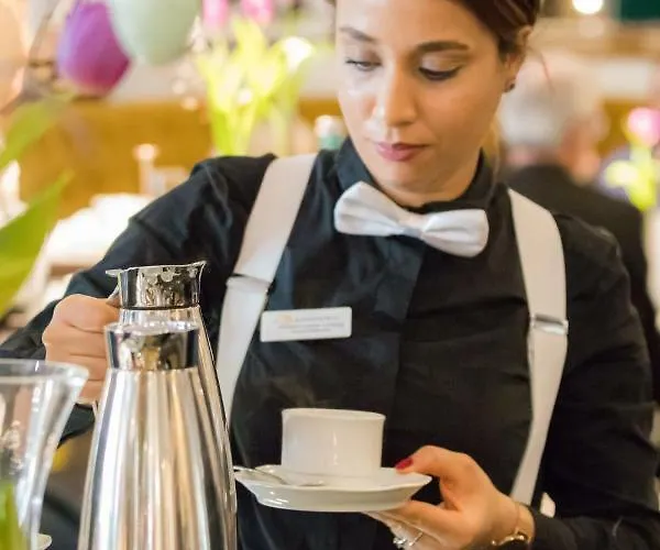 מלון Ringhotel Drees 4*